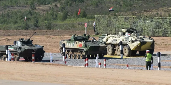 ZBD03步兵戰(zhàn)車(chē)亮相“空降排”，92A輪式裝甲車(chē)再戰(zhàn)“晴空”